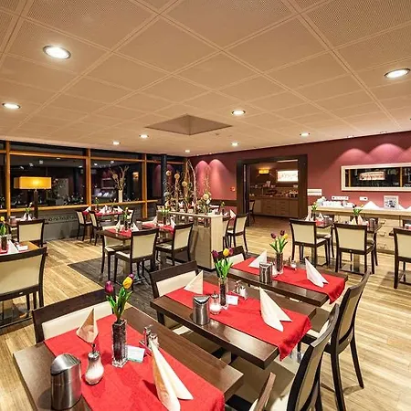 An Der Stadthalle - Hbf (adults Only) מלון רוסטוק